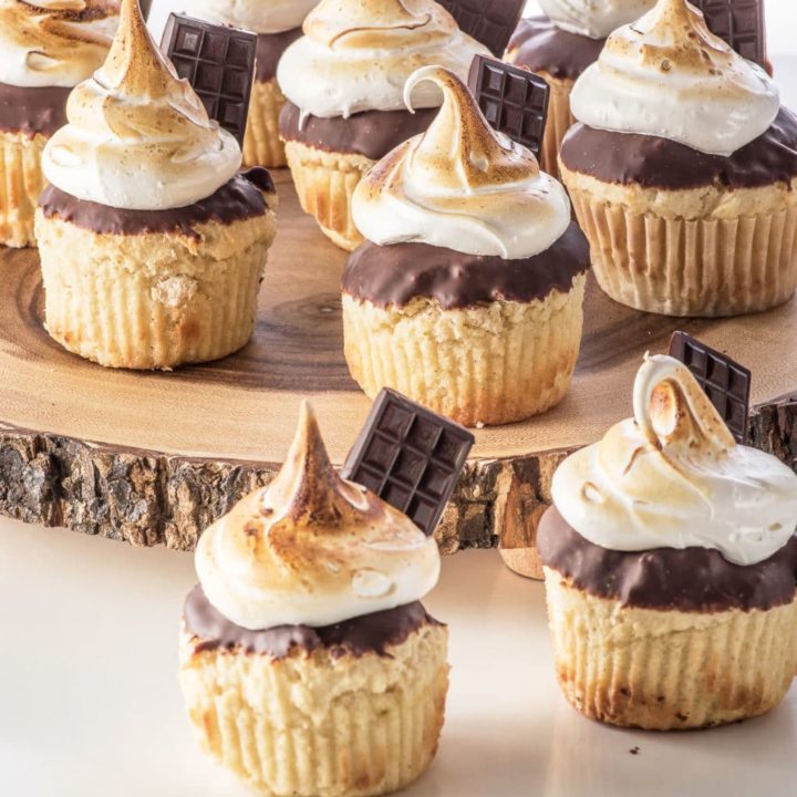 Keto Smore's Cupcakes With Sugarfree Marshmallow Fluff  (Low Carb & Gluten Free) 