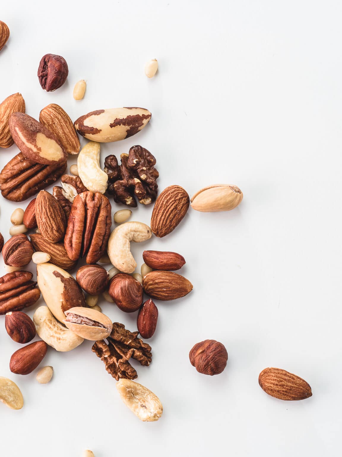 KetoFriendly Nuts Here's Everything You Need To Know