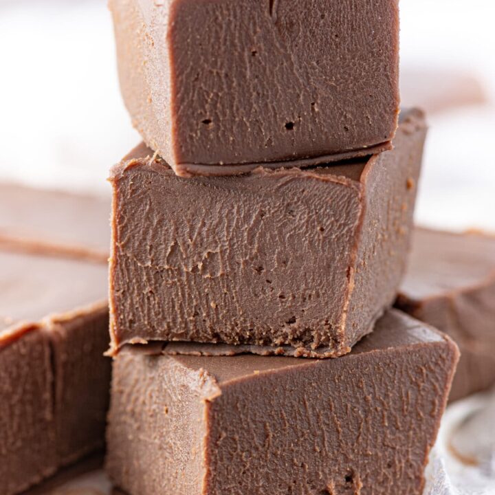 Keto Fudge made with our recipe, stacked in cubes.